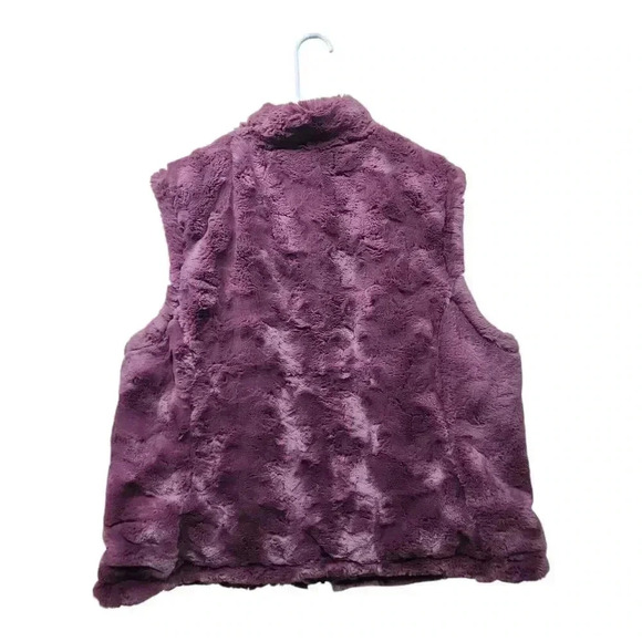 Women's Size XXL Nicole Miller Reversible Quilted Faux Fur Vest Wine Color - Picture 4 of 8